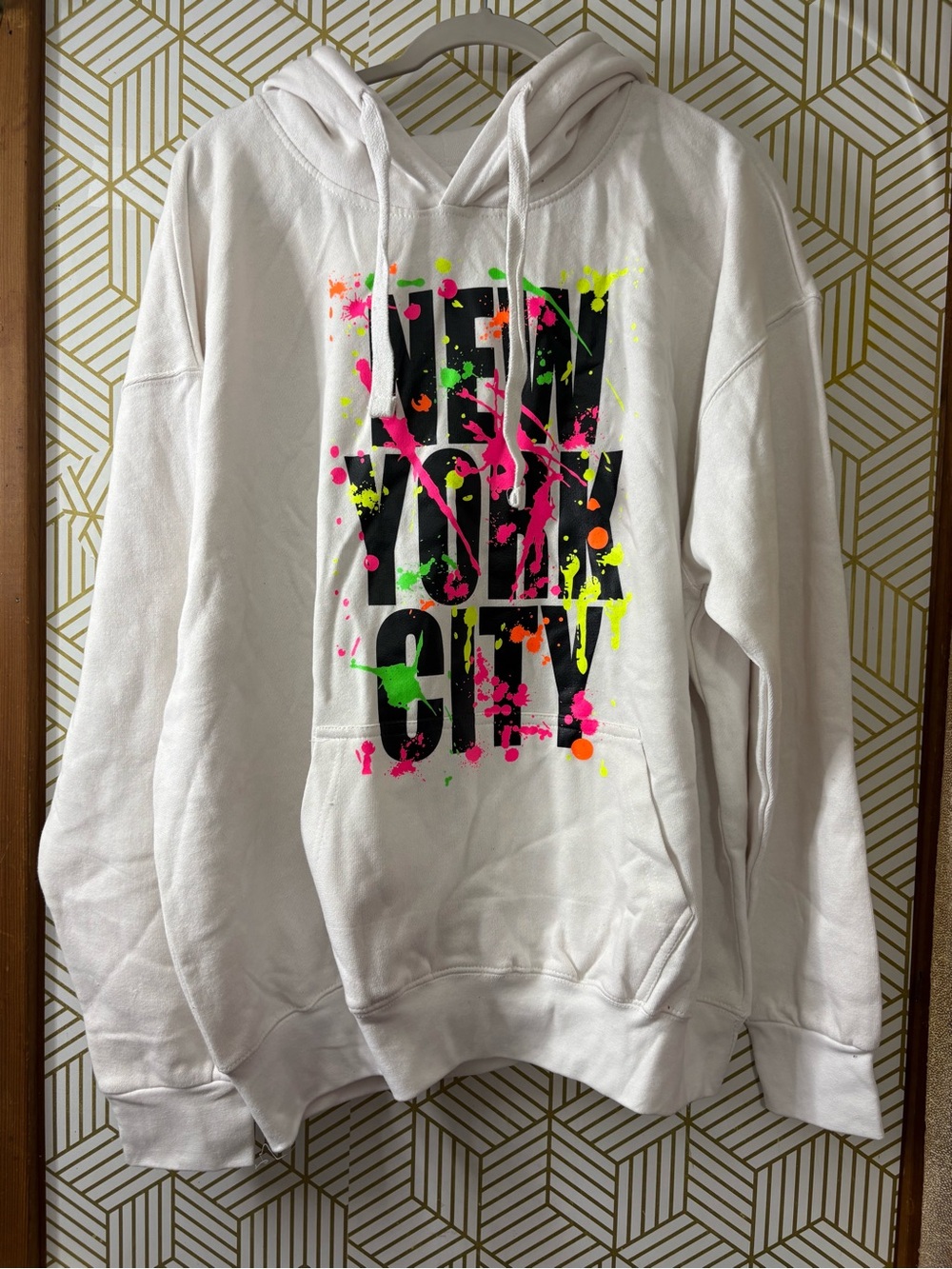 New York White Graphic Hoodie Sweatshirt with Neon Paint Splatter 2X